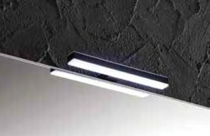 Veronica spiegellamp, 30 cm breed t.b.v. spiegelkast. behuizing zwart mat